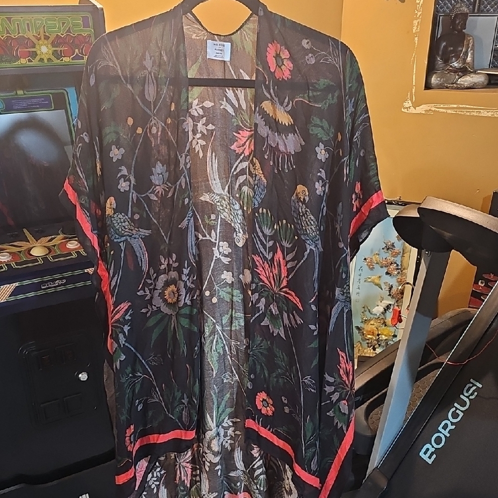 Melrose And Market Floral Kimono with Red Accents